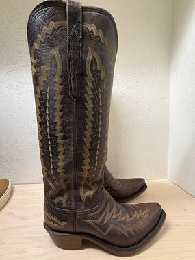 Lucchese Tan and Brown Leather Cowboy Boots, size 8